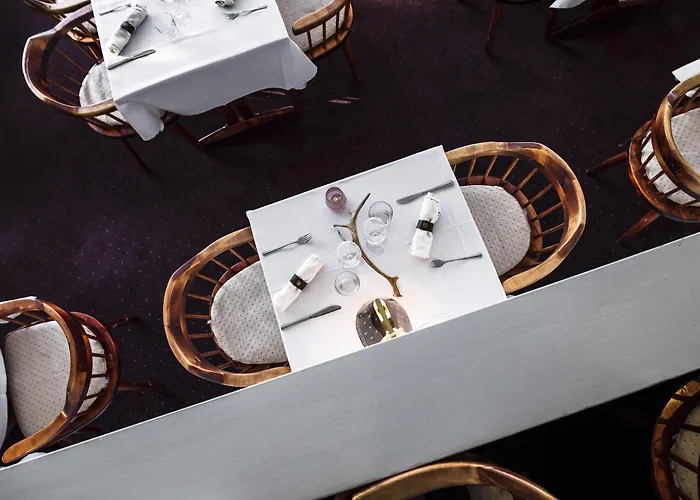 Lapland Kilpis Hotel 2*